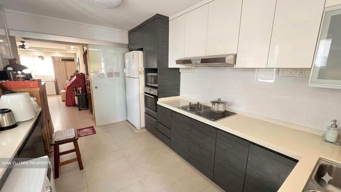 Blk 216 Bukit Batok Street 21 (Bukit Batok), HDB 5 Rooms #615884061